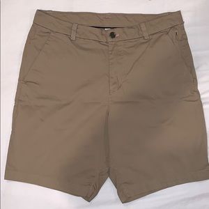 Tan Lulu Commission Chino Shorts 9” 31” waist